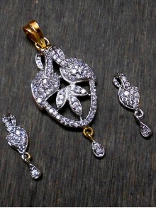 CZ Pendant With Earrings